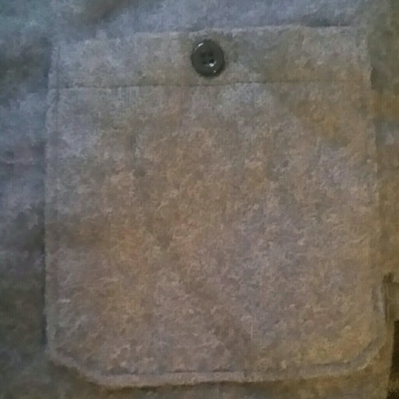 NWT Ladies Evo grey button down shirt - Picture 3 of 6